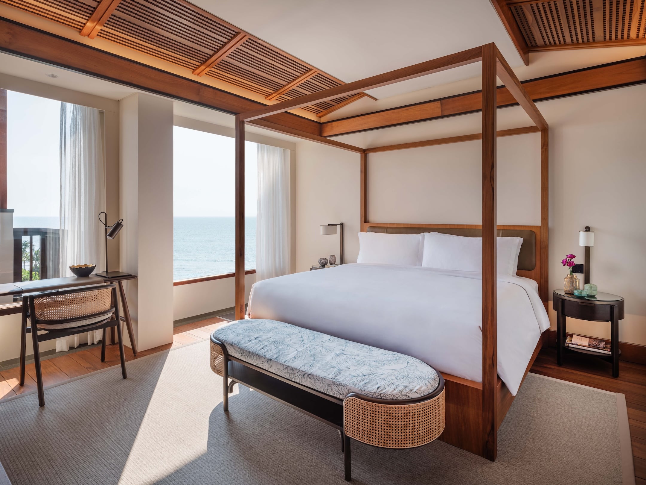 One Bedroom Ocean View King